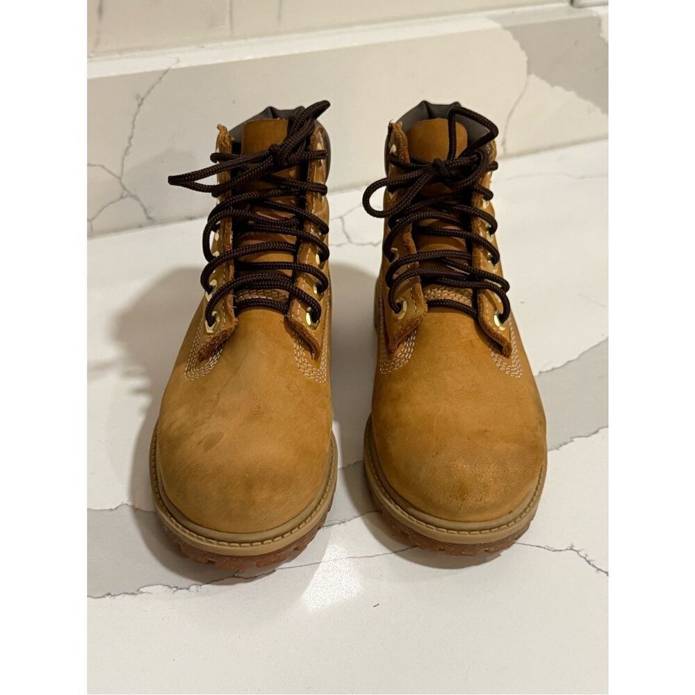Timberland Classic Waterproof Wheat Nubuck 6” Boots | Boys 12 - Picture 5 of 7